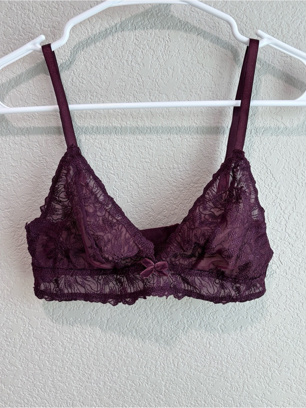 Montelle Intimates Lace Purple Triangle Bralette Bra Women’s Size Small